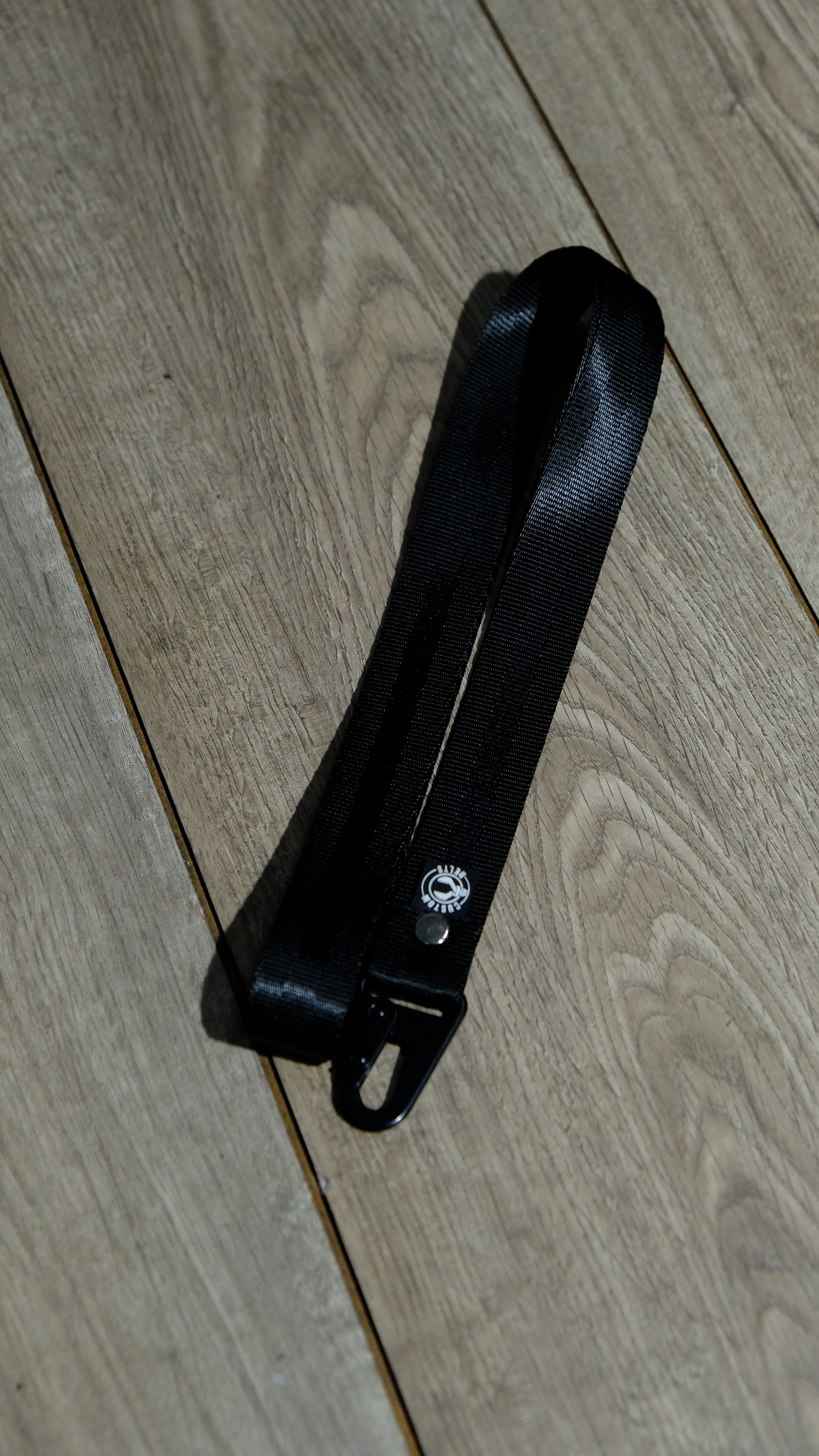 Lanyard Único: Estilo y Durabilidad en un Solo Accesorio