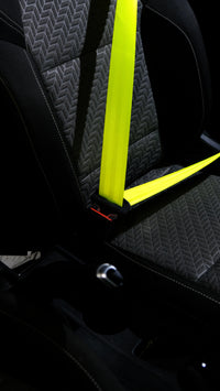 Muestra de Tono de Cinturón de Seguridad: Escoge el Color Perfecto Antes de Cambiarlo