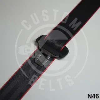 Cinta de cinturón color N46 · Negro con ribete rojo