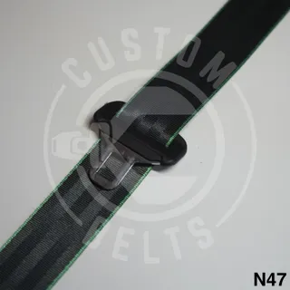Cinta de cinturón color N47 · Negro con ribete verde